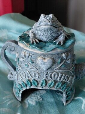 Decorative Toad House  - Teal & White Ceramic Frog
